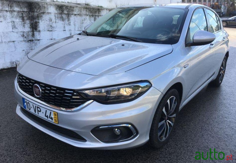 2018' Fiat Tipo photo #3