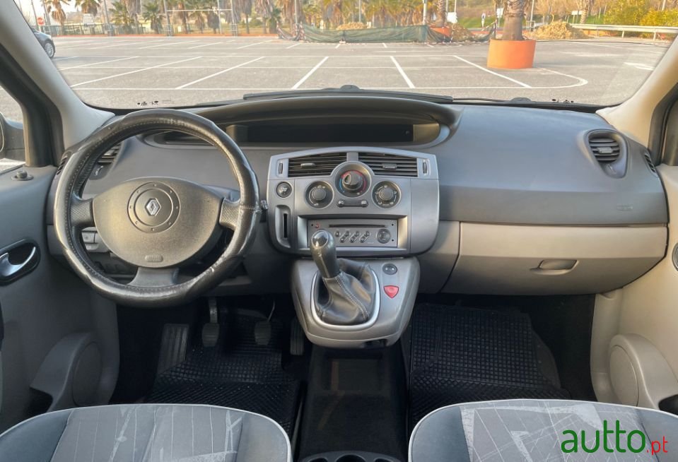 2003' Renault Scenic photo #5