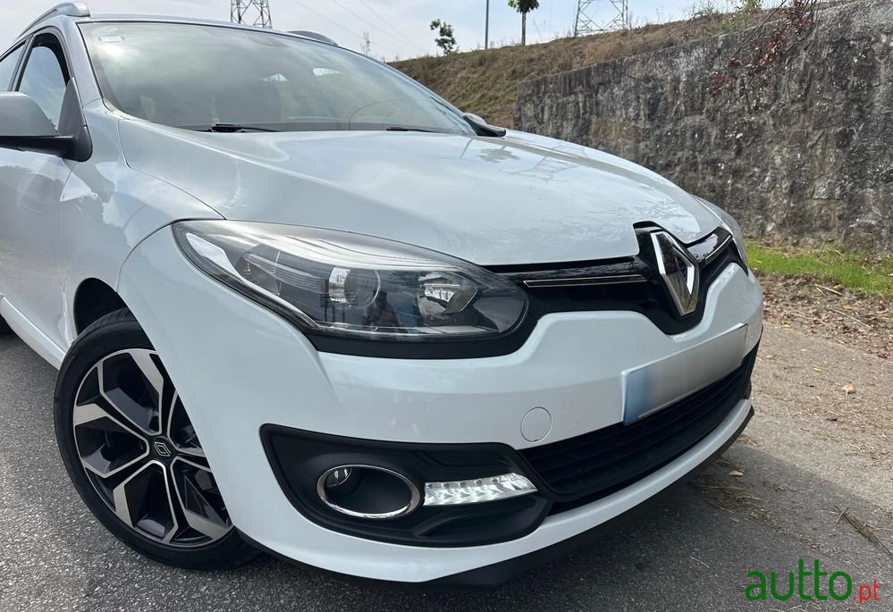 2014' Renault Mégane Sport Tourer photo #2