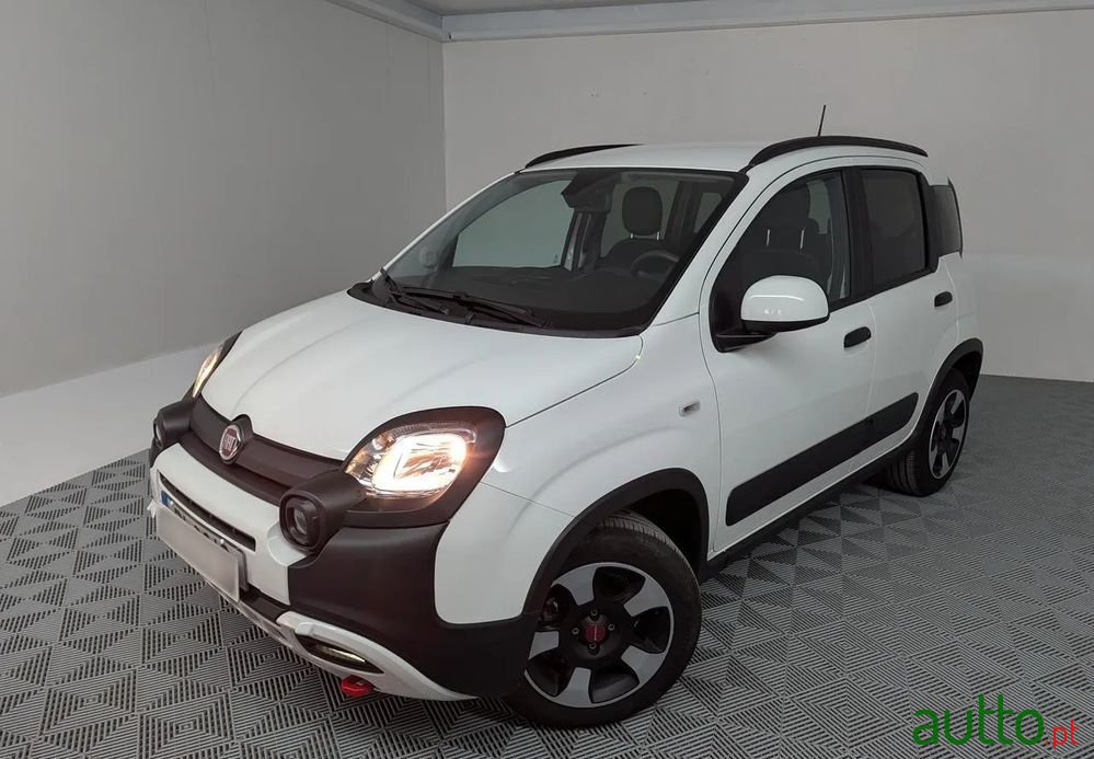 2024' Fiat Panda 1.0 Hybrid photo #1