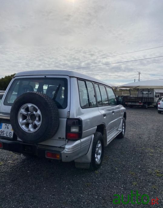 1998' Mitsubishi Pajero photo #4