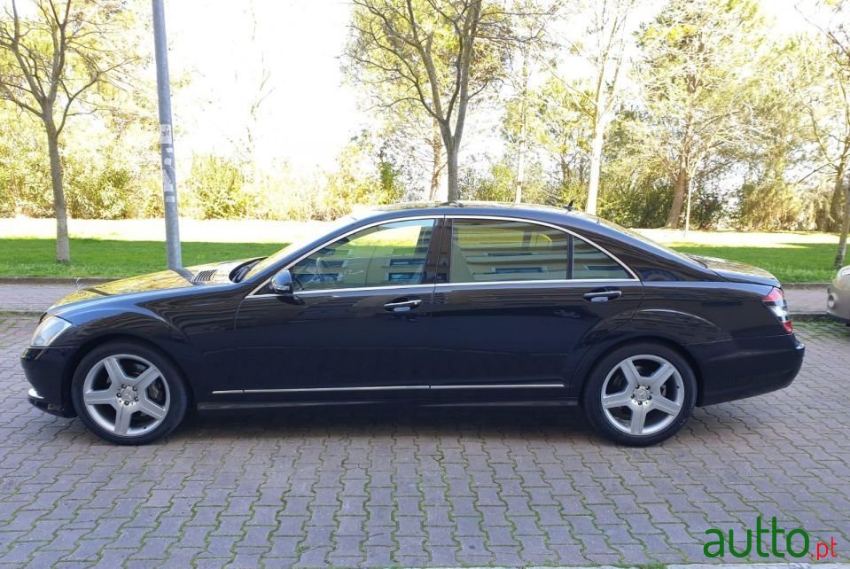 2008' Mercedes-Benz S 420 photo #6