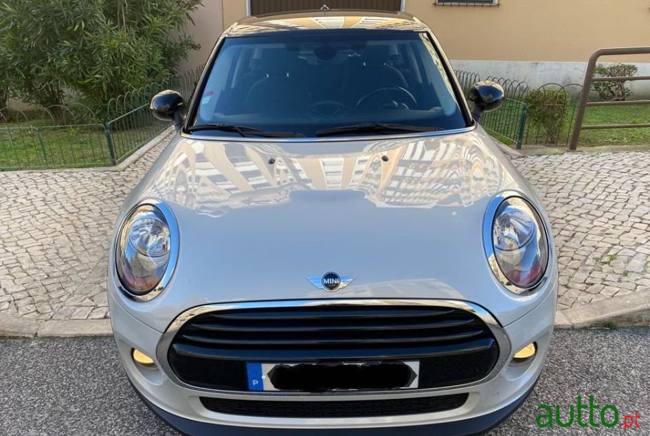 2015' MINI Cooper photo #4