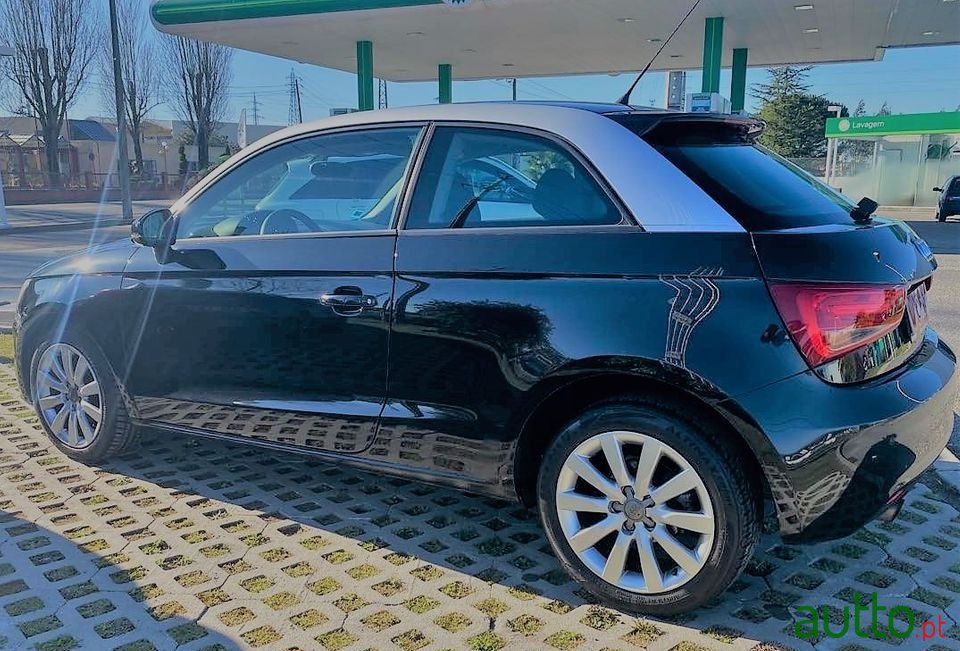 2013' Audi A1 photo #6