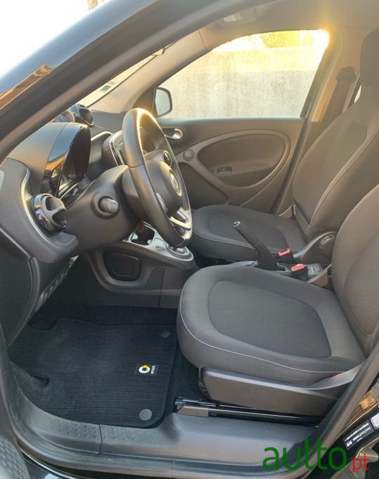 2018' Smart Forfour photo #5