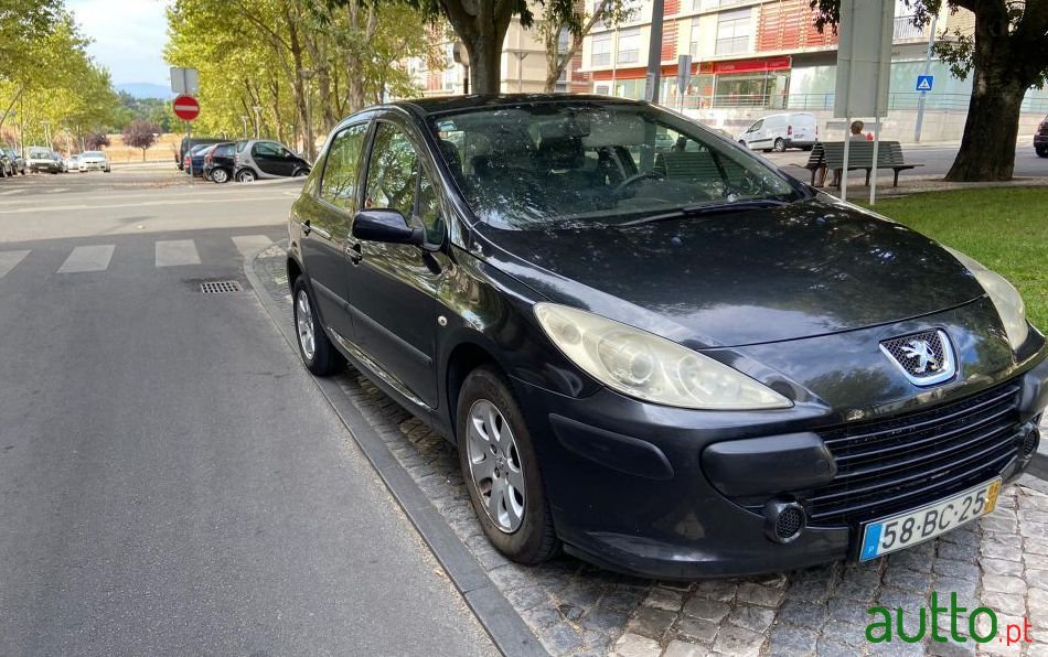 2006' Peugeot 307 photo #2