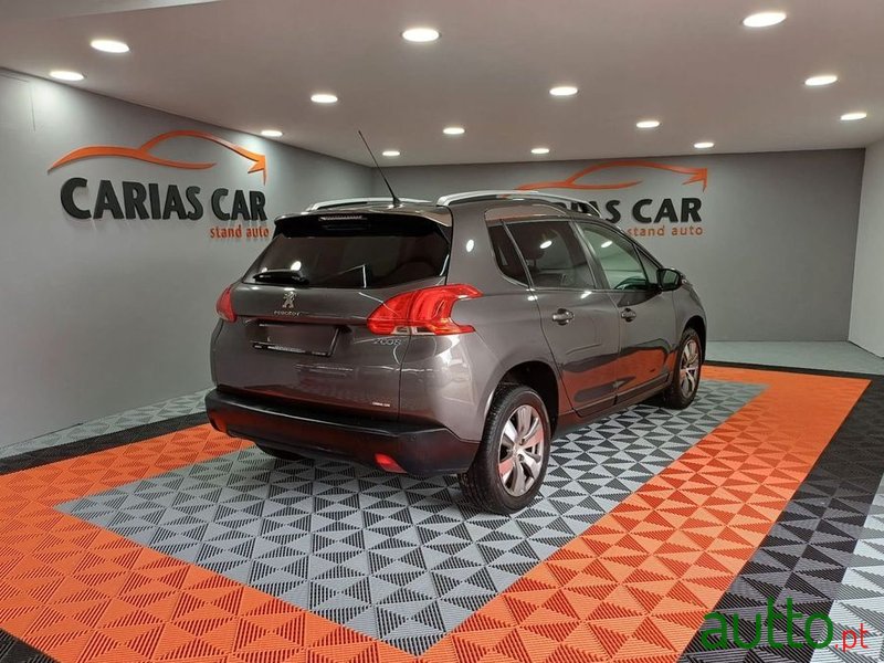 2015' Peugeot 2008 1.4 Hdi Allure photo #5