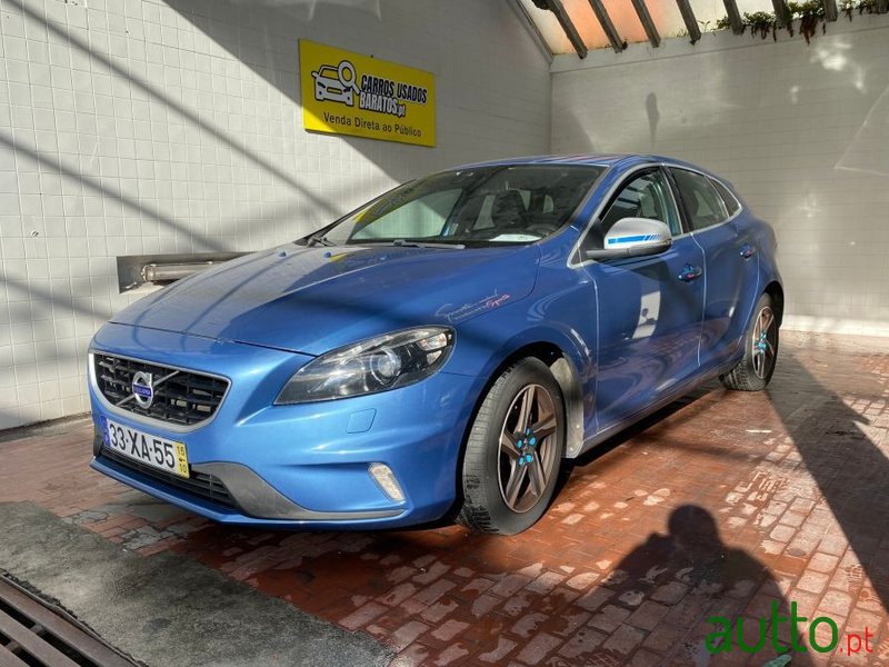 2015' Volvo V40 photo #1