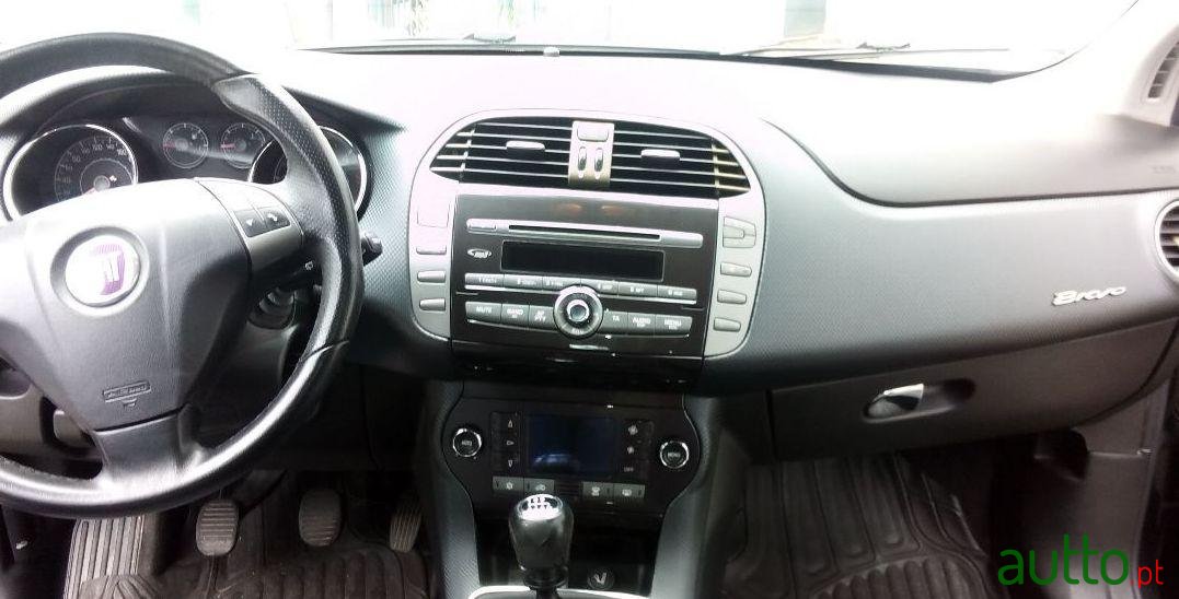 2008' Fiat Bravo 1.6 105 Cv - Muitos Extras photo #1