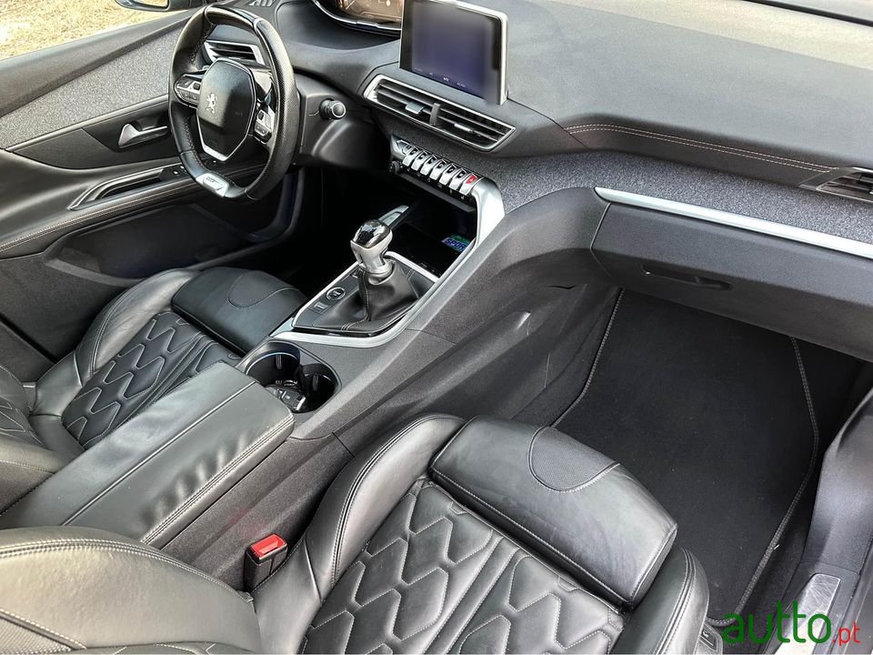 2018' Peugeot 3008 photo #4
