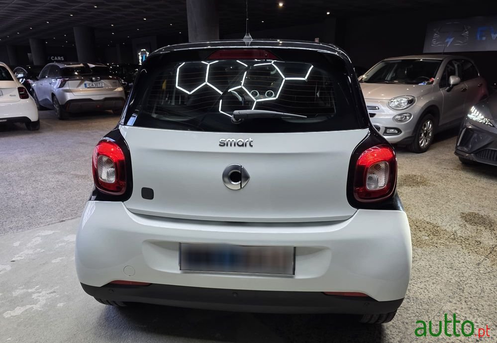 2019' Smart Forfour photo #4