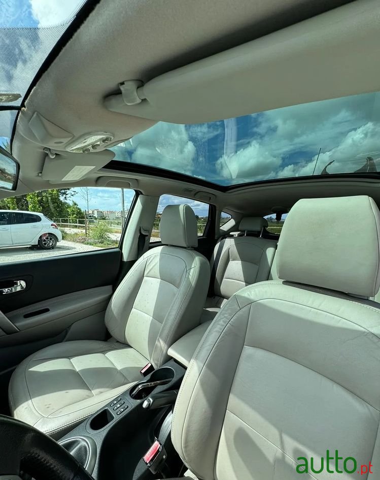 2011' Nissan Qashqai photo #3