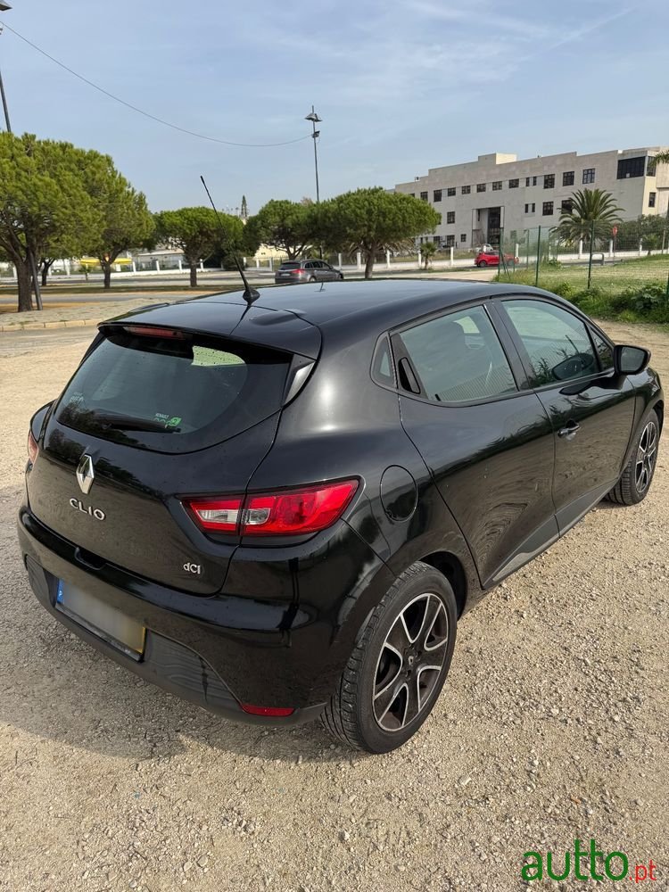 2014' Renault Clio 1.5 Dci Confort photo #2
