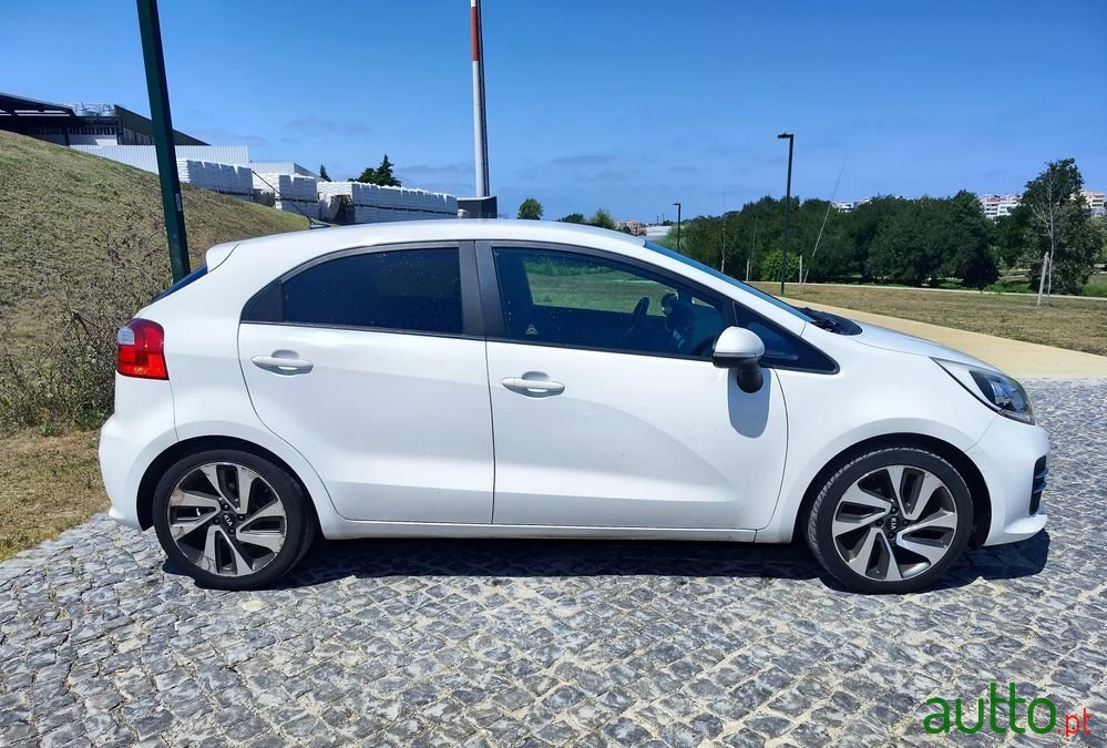 2016' Kia Rio 1.1 Crdi Tx Prime photo #4
