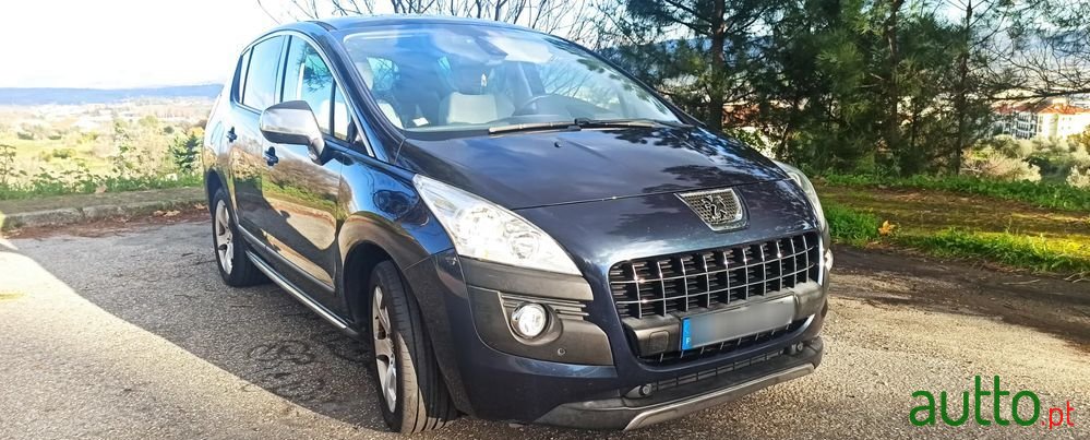 2012' Peugeot 3008 1.6 Hdi Allure photo #4