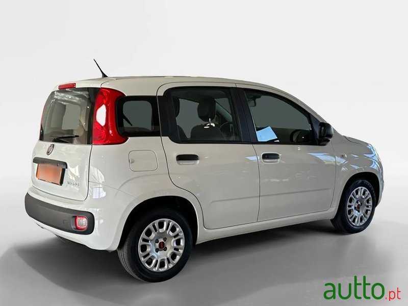 2022' Fiat Panda photo #5