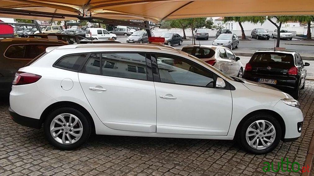 2013' Renault 1.5 dCi Dynamique SS photo #1