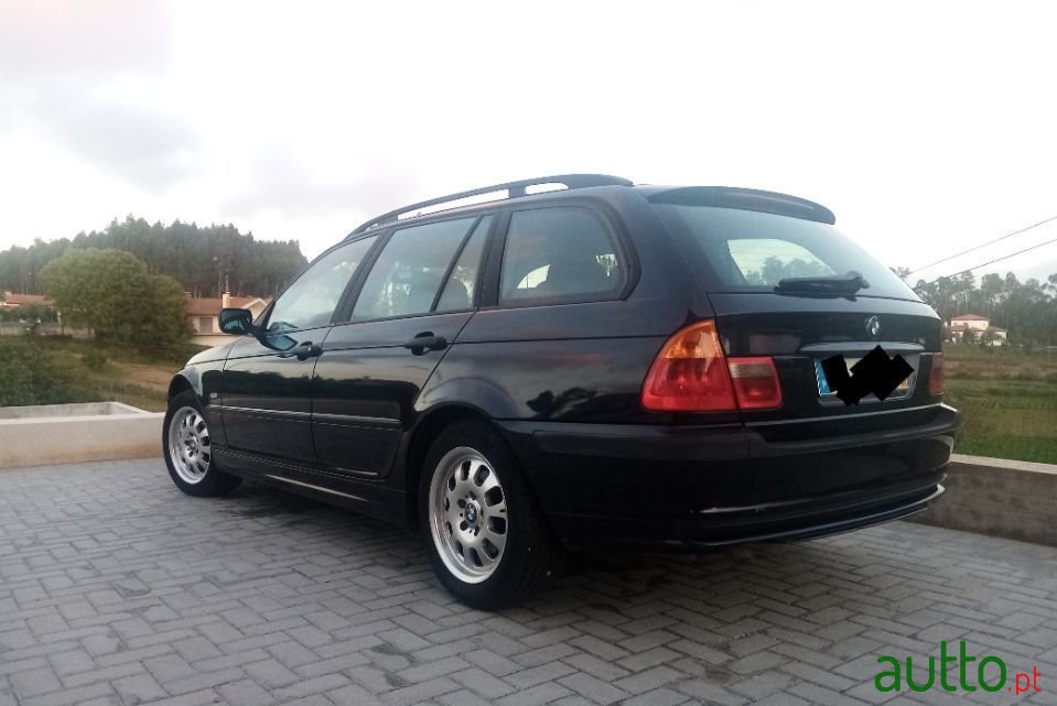 2001' BMW 320 photo #2