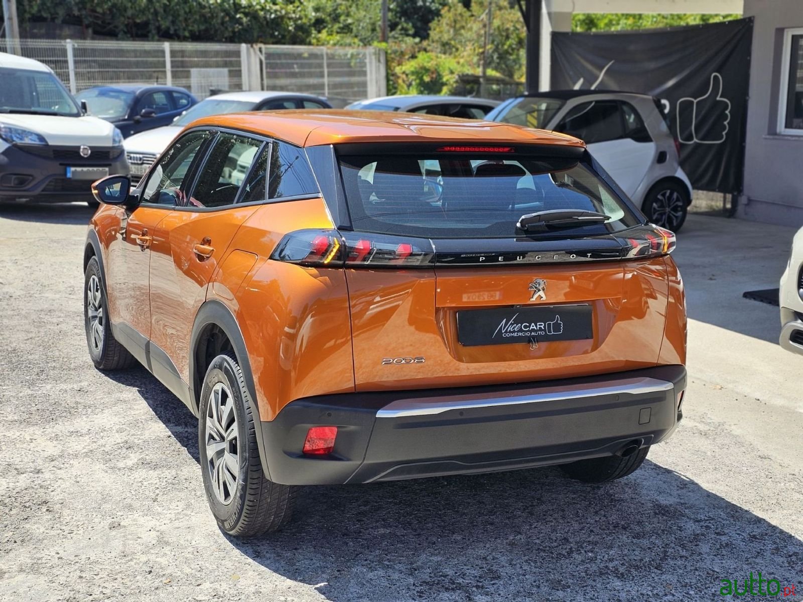 2020' Peugeot 2008 photo #5