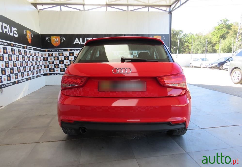 2018' Audi A1 photo #6