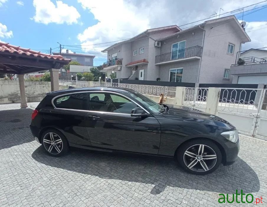 2013' BMW 116 photo #2