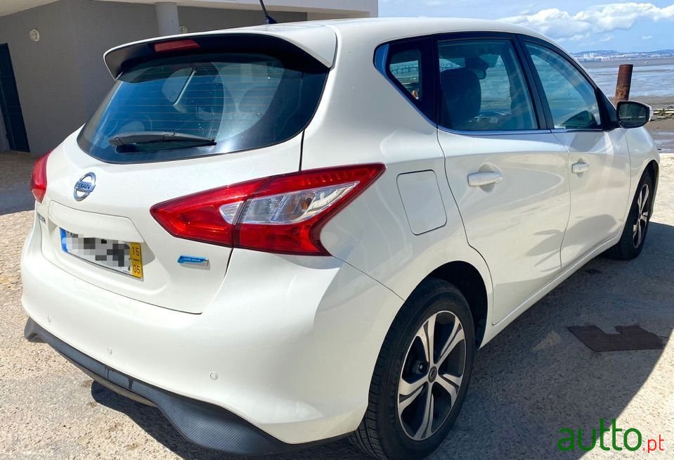 2015' Nissan Pulsar photo #1