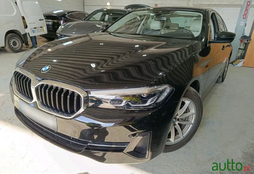 2020' BMW Série 5 D Auto photo #1