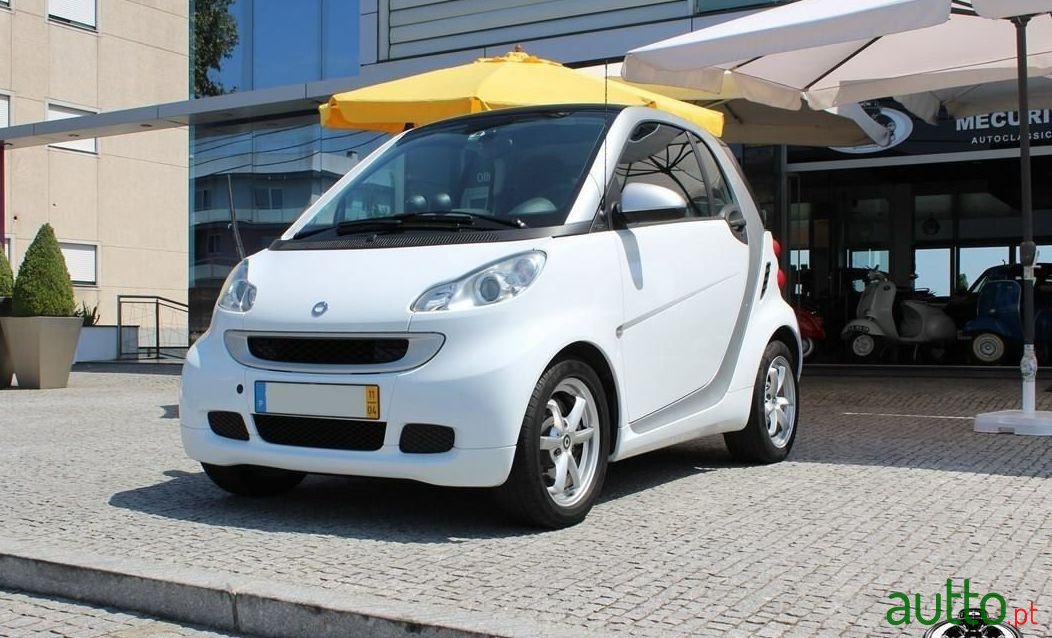 2011' Smart Fortwo Passion photo #1