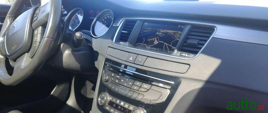 2013' Peugeot 508 RXH photo #1