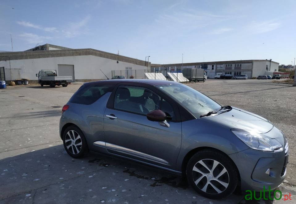 2012' Citroen DS3 photo #3