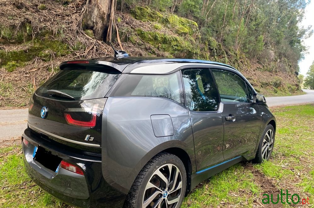 2019' BMW Série I (120 Ah) photo #4