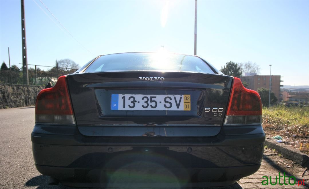 2002' Volvo S60 photo #5