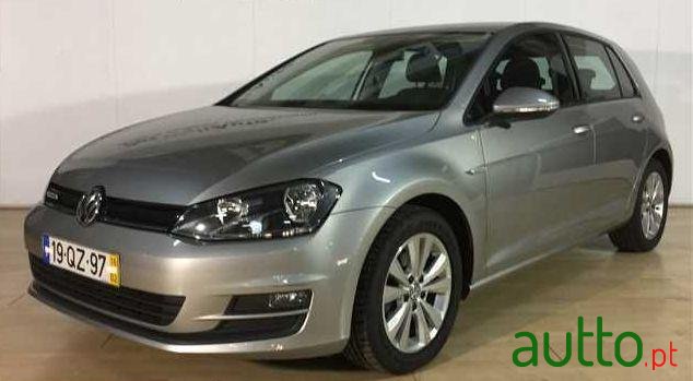 2016' Volkswagen Golf photo #1