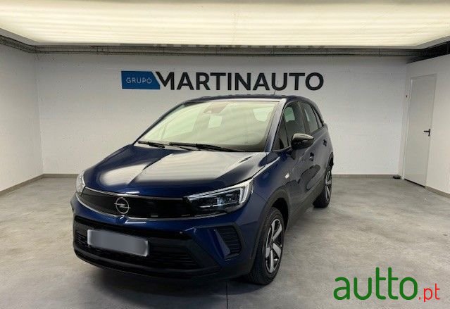 2023' Opel Crossland 1.2 T Edition photo #1