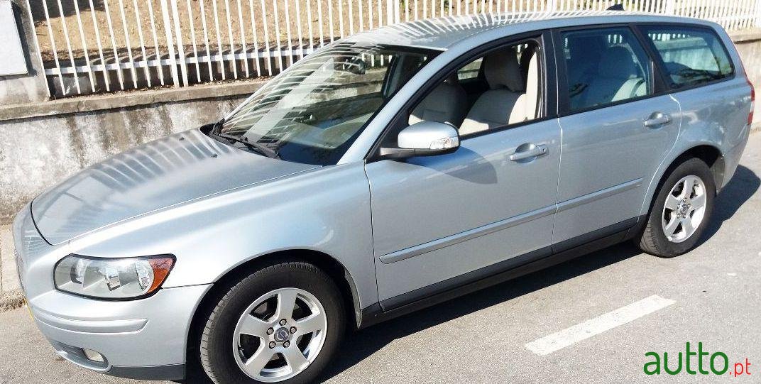 2009' Volvo V50 photo #1