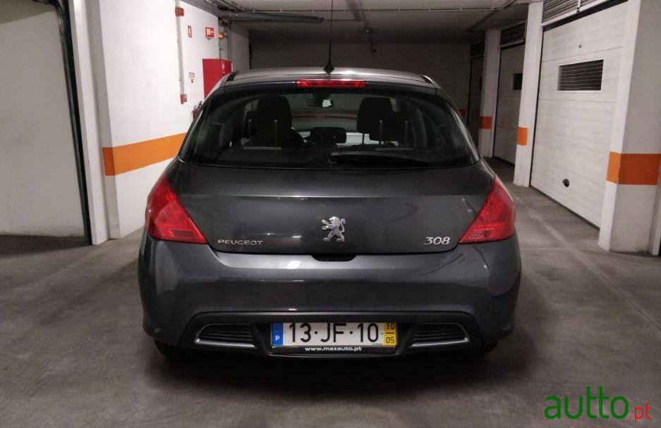 2010' Peugeot 308 photo #1