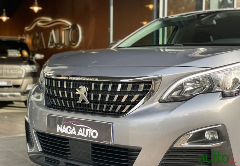 2018' Peugeot 3008 photo #4