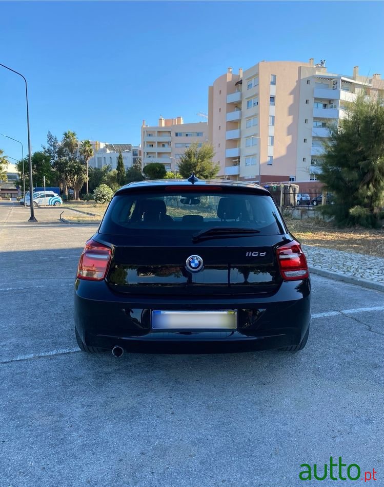 2012' BMW 116 photo #2