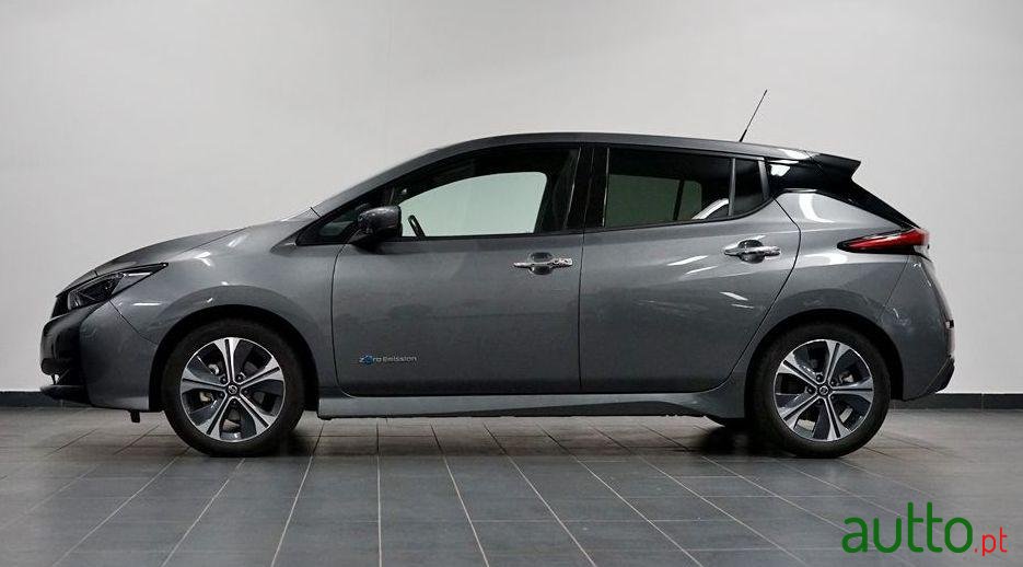 2019' Nissan Leaf Acenta photo #2