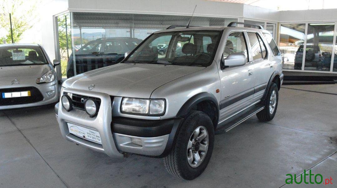 2000' Opel Frontera photo #2