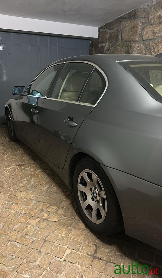 2005' BMW 520 D Touring photo #3