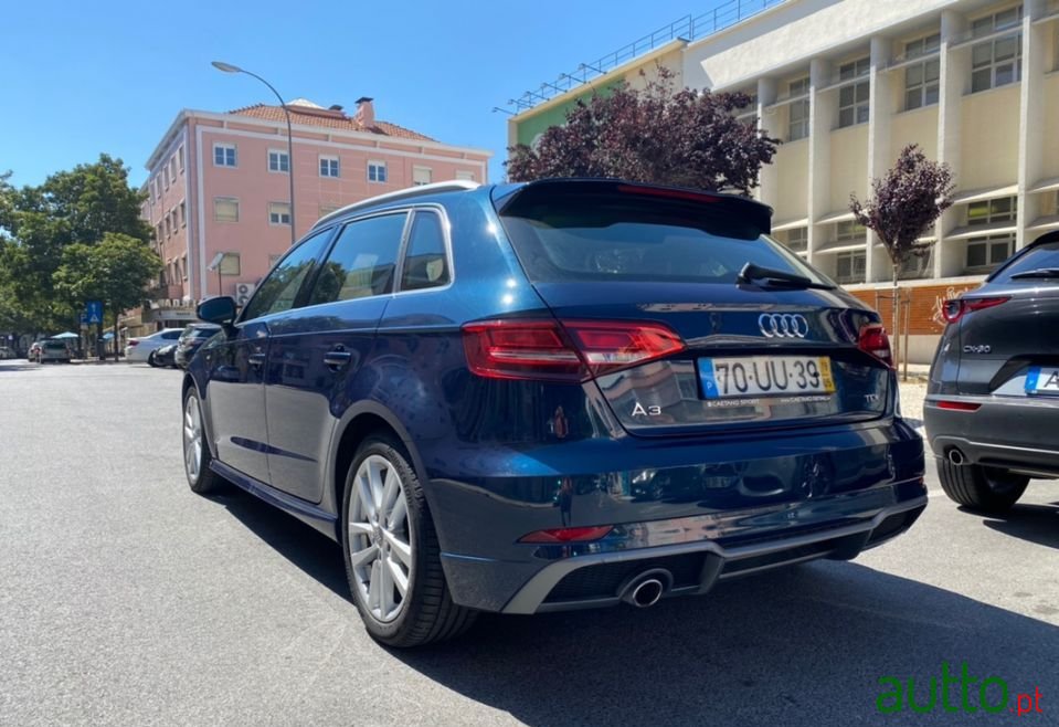 2018' Audi A3 Sportback photo #2