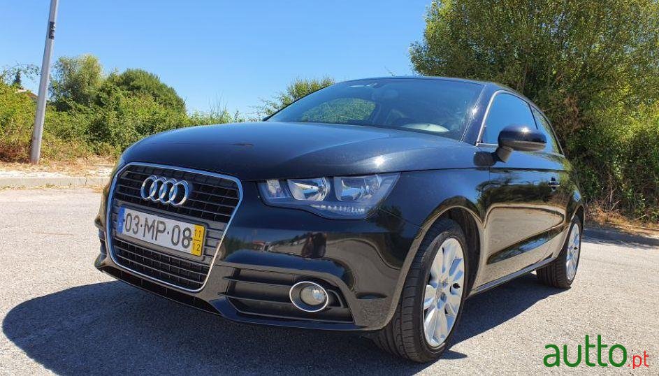 2011' Audi A1 Sportback photo #4