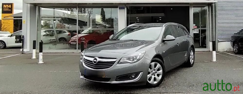 2016' Opel Insignia Sports Tourer photo #2