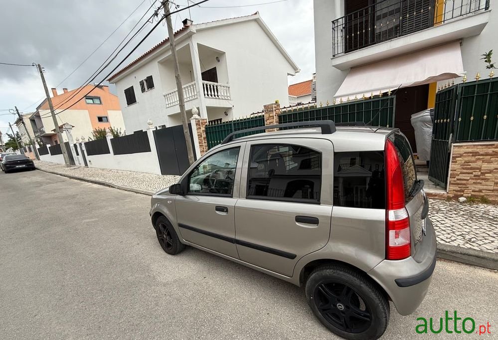 2005' Fiat Panda photo #3
