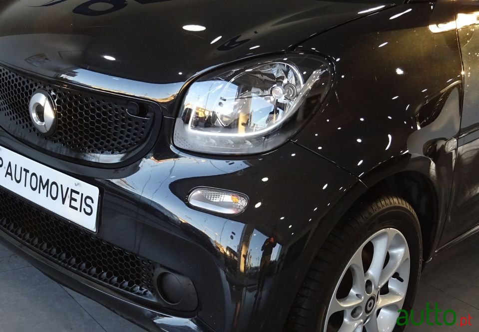 2018' Smart Fortwo photo #5