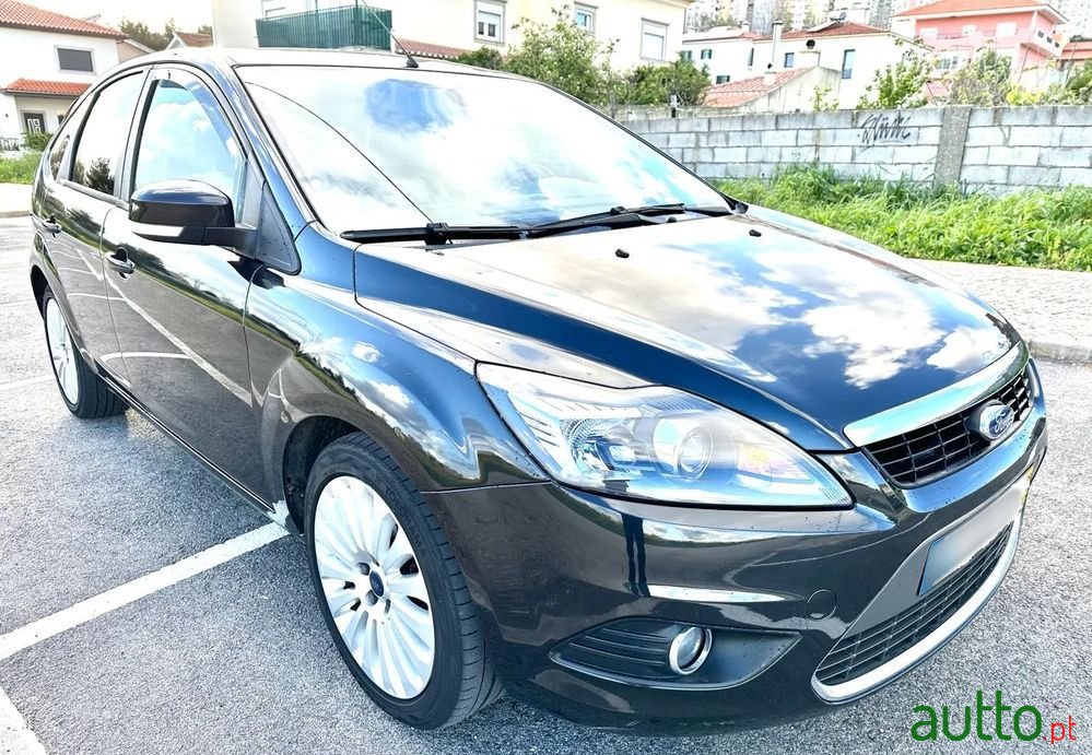 2009' Ford Focus photo #1