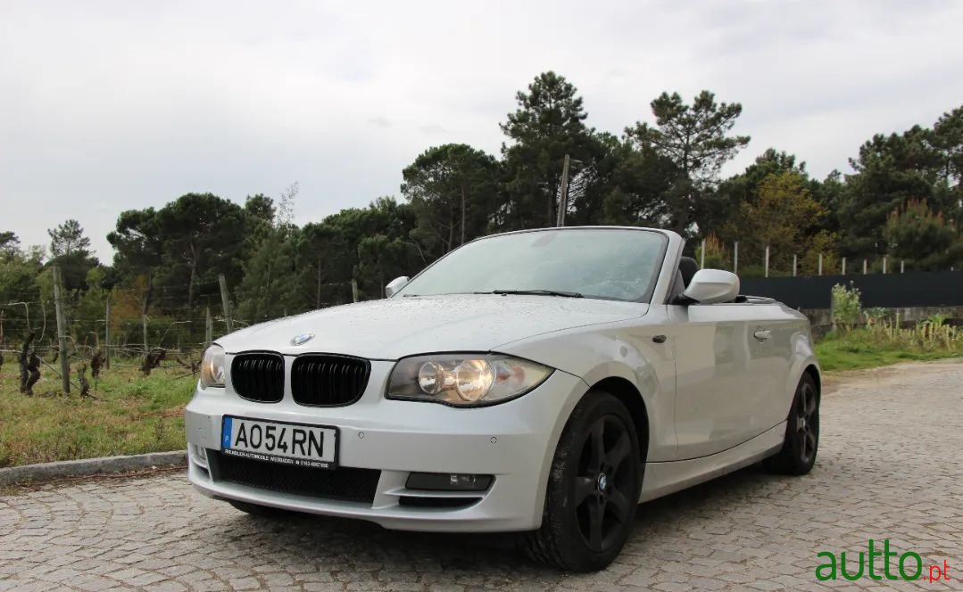 2010' BMW 120 photo #1