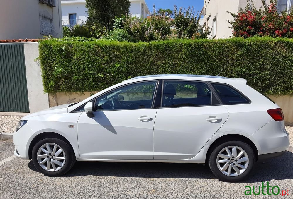 2015' SEAT Ibiza St photo #4