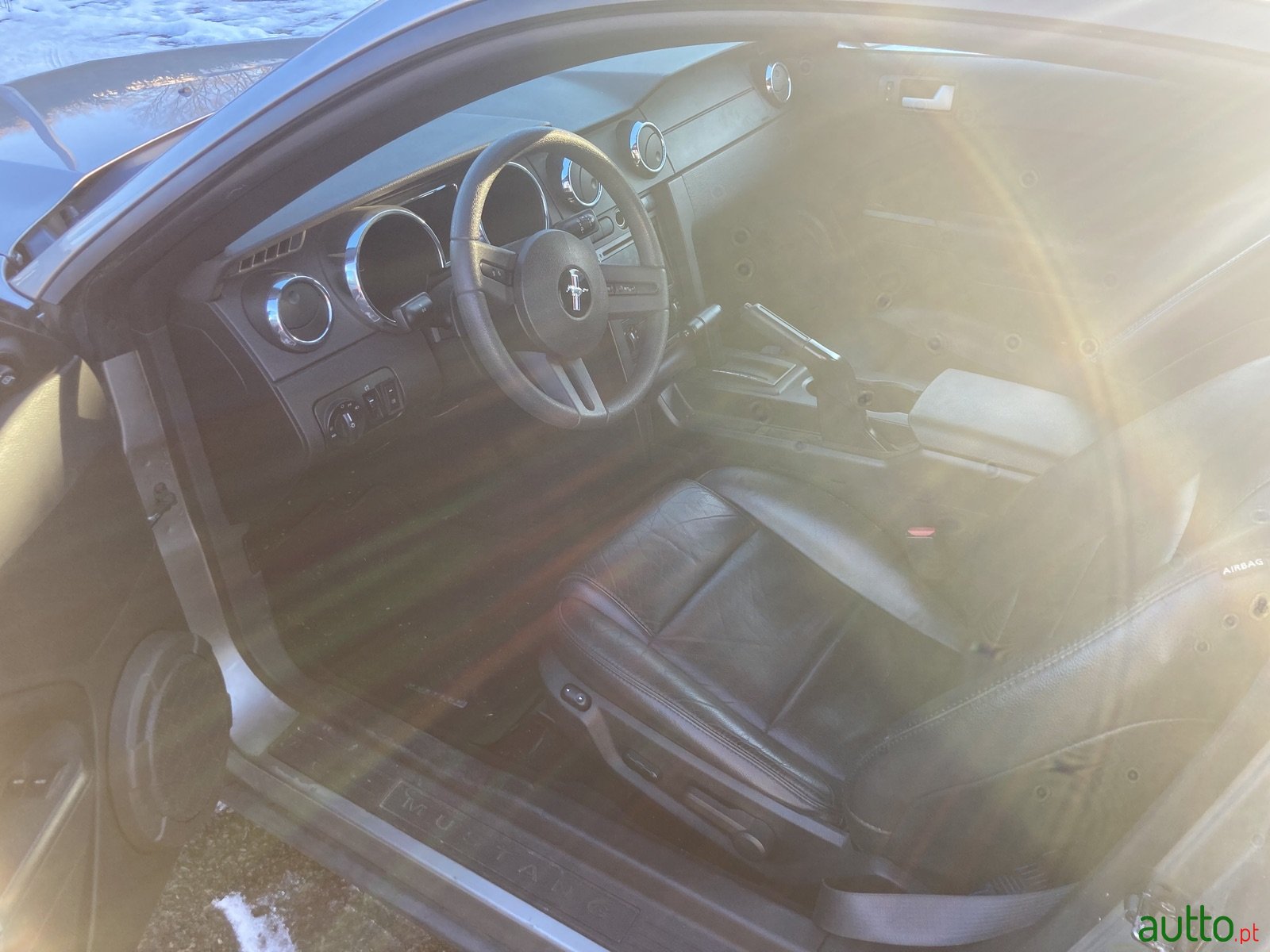 2008' Ford Mustang photo #5